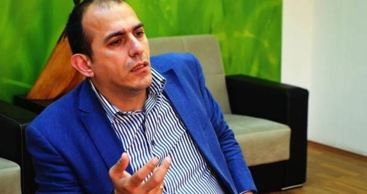 “Azərbaycanı Rusiyaya o ölkə qurban verdi” - Müsahibə