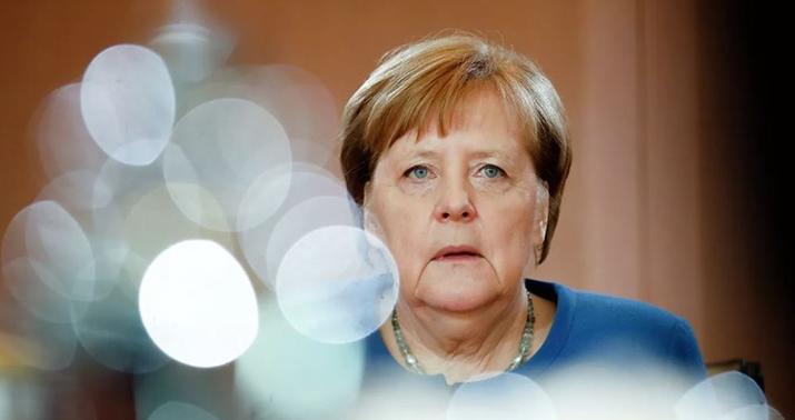 11 saatlıq toplantıdan sonra Merkel -