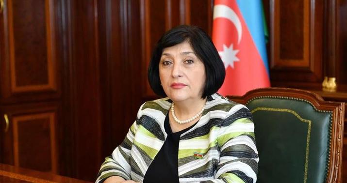 Sahibə Qafarova Mustafa Şəntopa başsağlığı verdi