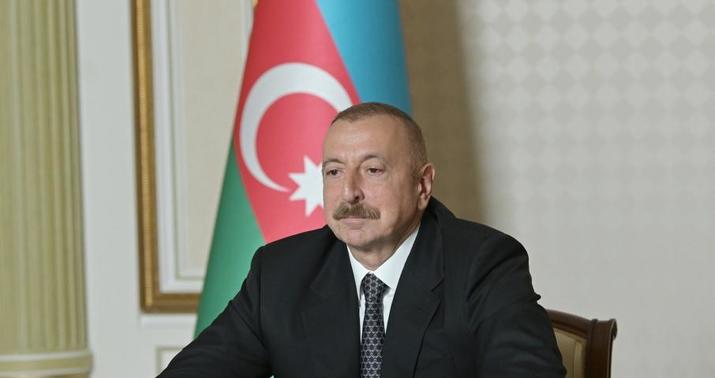 Prezident Madagizin azad olunmasına görə Hikmət Həsənovu təbrik etdi