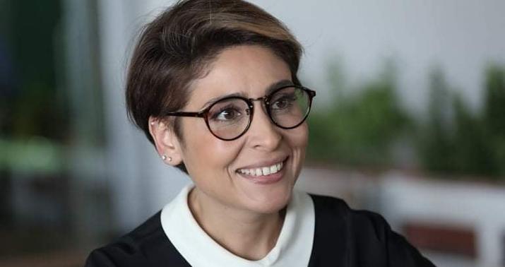 AzTV-nin keçmiş aparıcısı: "Gördüm ki, batıram..." -