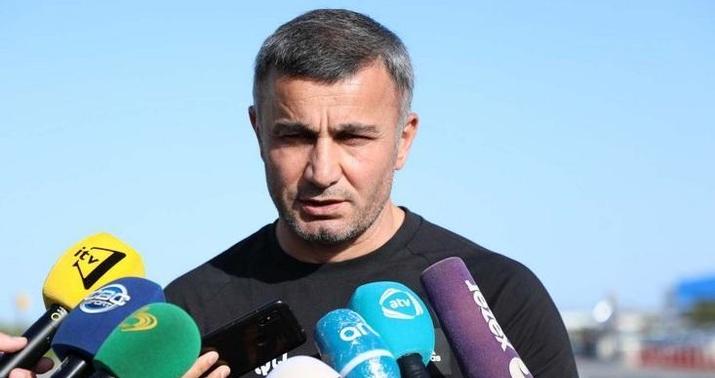 Qurbanov aeroportda danışdı: