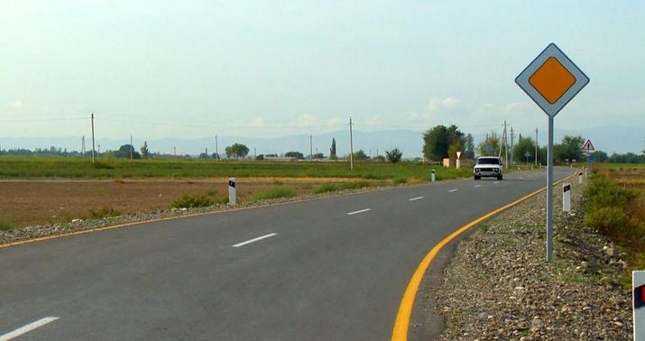 Ağdamda 3 cəbhəyanı kəndin yolu yenidən quruldu