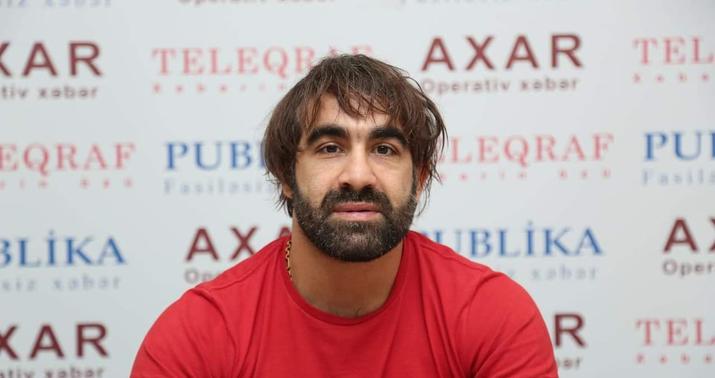 Rəfael Ağayev: “Yol pulu, yemək, qalacaq yer tapmayanda…” -