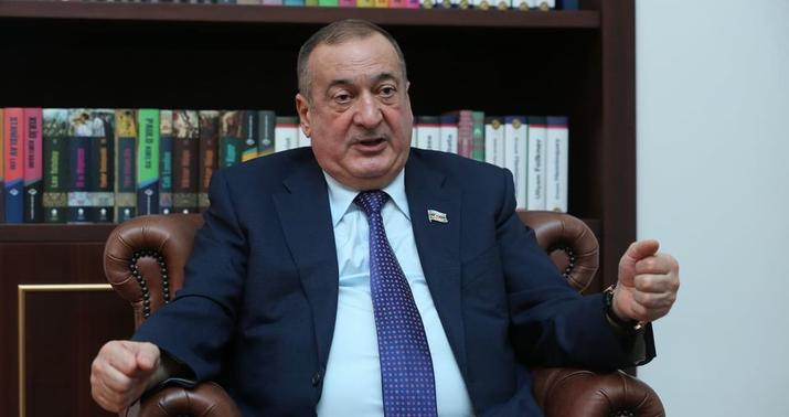 “Qriqoryan Ermənistandan Azərbaycan ad və soyadı ilə gəlmişdi, dedi ki...” -