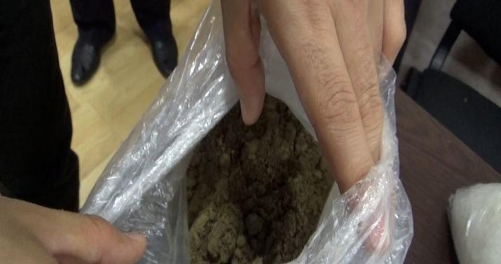 Avtomobildən 1 kilo narkotik aşkarlandı