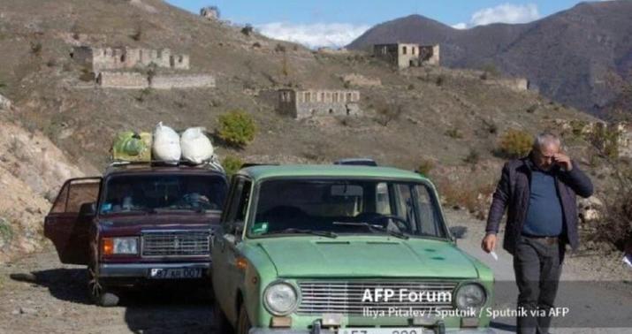 Ermənilər Kəlbəcərdən belə qaçır -