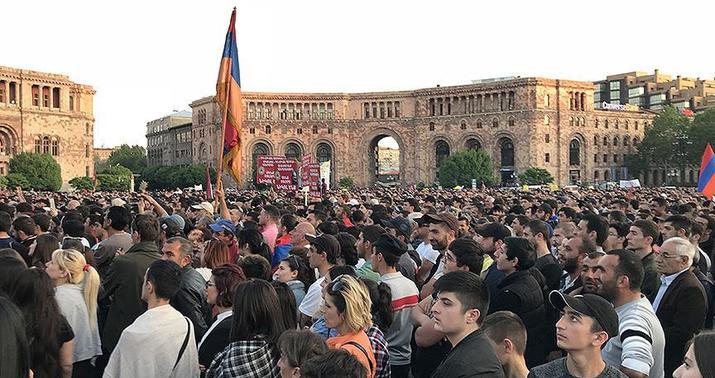 Ermənistan şokda: “Ölkə təhlükə qarşısındadır” –