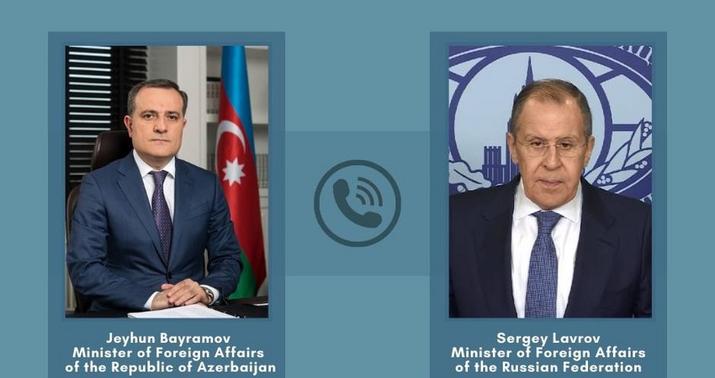 Bayramovla Lavrov arasında telefon danışığı oldu