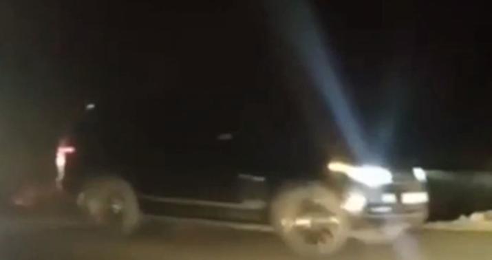 Gecə Kəlbəcərdən çıxan sonuncu ermənilər -