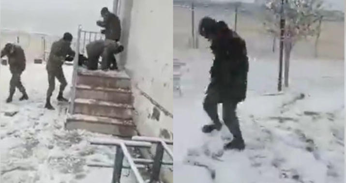 Tarix yazan hərbçilərimizin Şuşada qartopu əyləncəsi -