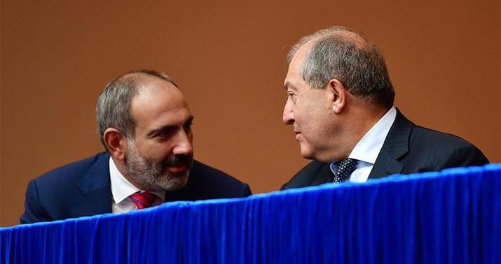 Paşinyan Qasparyanla bağlı Sərkisyana müraciət etdi -