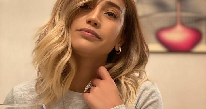 Röya karantin haqda: "Evdə oturmağa öyrəşdim"-