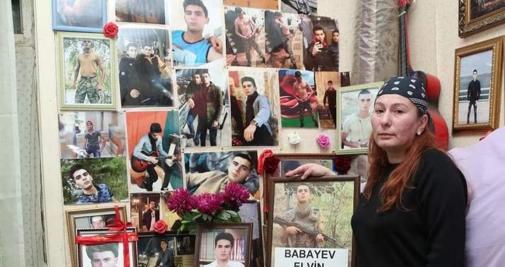 Qanını satıb, oğlunu görməyə gedən şəhid anası: