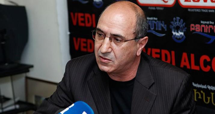 “Kim Nikolu vursa, ona 1 milyon dollar verilməlidir –