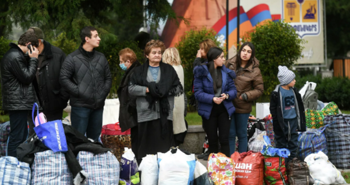 Rus sülhməramlıları daha 491 ermənini Xankəndiyə gətirdi