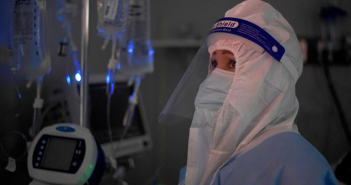 Amerikalı senator koronavirusdan öldü