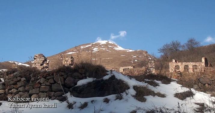 Kəlbəcər rayonunun Yuxarı Ayrım kəndi -