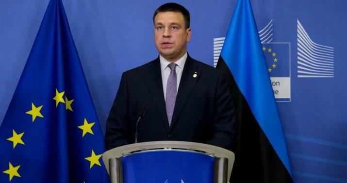 Estoniyanın baş naziri istefa verdi