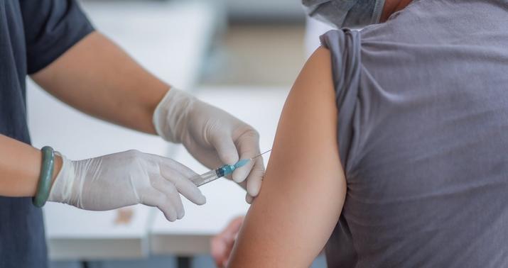 Azərbaycan “AsstraZeneca” və “Pfizer” peyvəndləri alacaq