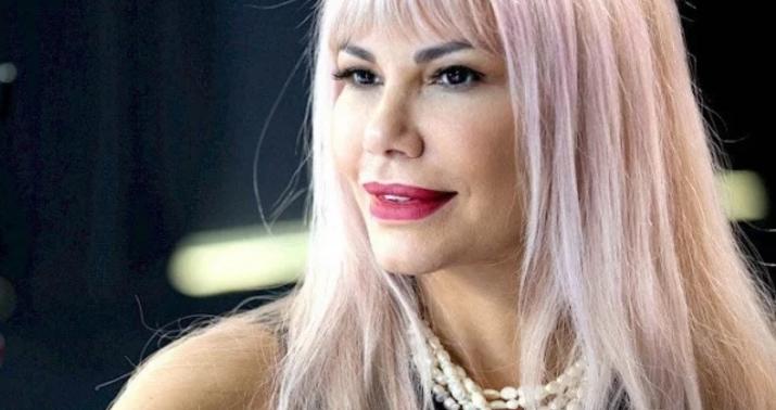 Nərgiz Cəlilova keçmiş diktorlarla bir arada -