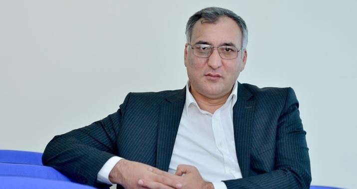 “Nizamidə Stalinin diqqətini bu amil çəkmişdi” –