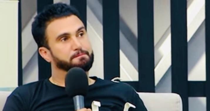 Nadir Qafarzadə 24 minlik saatlarını satdı