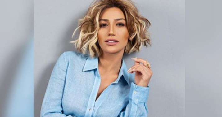 Röya Ayxan: "Aygün Kazımova ilə eyni mərtəbədə yaşayıram"-