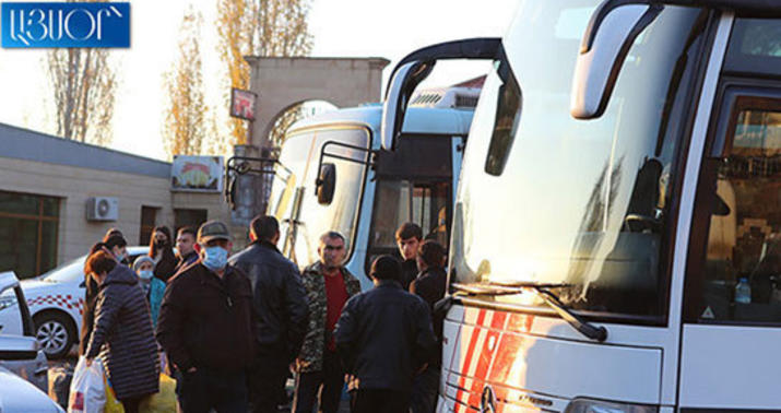 Ermənilər Qarabağa qayıdır -