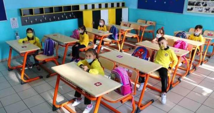 "Şagirdlərə yalnız bu halda onlayn dərs keçiləcək" -