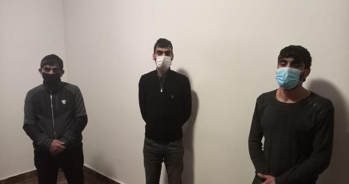 Yevlaxda narkotik alveri edən dəstə üzvləri həbs edildi