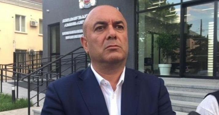 Keçmiş deputatın evini qarət edən şəxs tutuldu