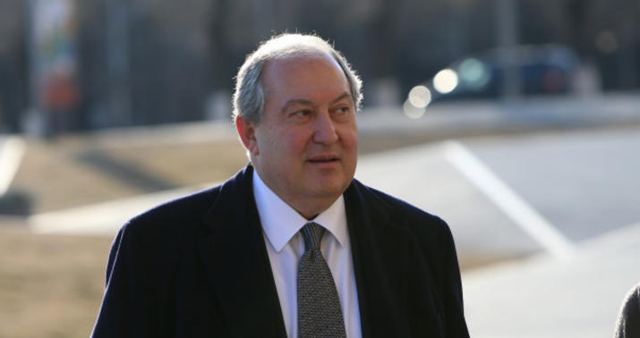 Sərkisyan Paşinyanın namizədini təsdiqləmədi