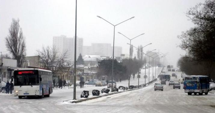 Qarlı-çovğunlu hava neçə gün davam edəcək? -