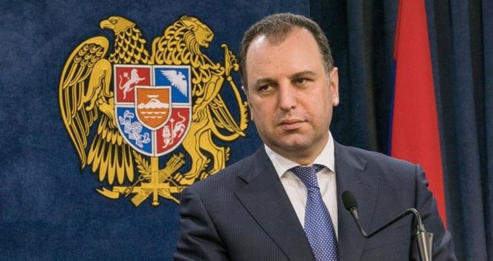 “Belə çevriliş olmur” –