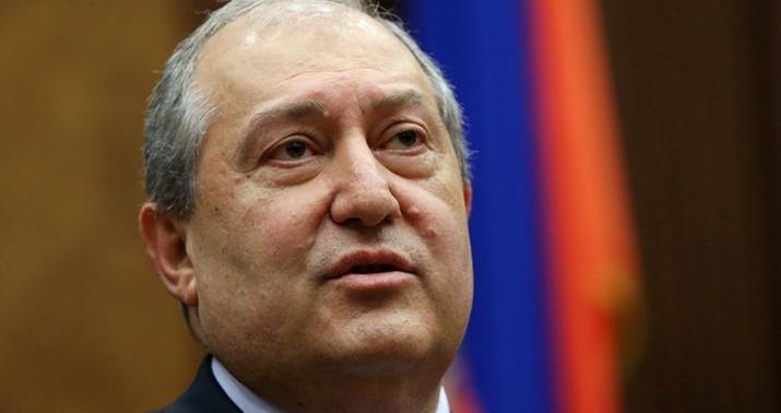 Ermənistanda hakim fraksiya Prezidentə qarşı impiçment proseduruna başlayır