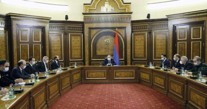 Paşinyan Təhlükəsizlik Şurasının iclasını keçirdi