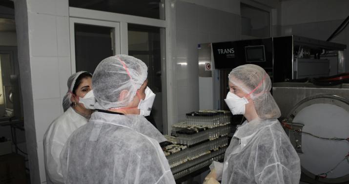 ÜST Azərbaycan xəstəxanalarında araşdırma apardı