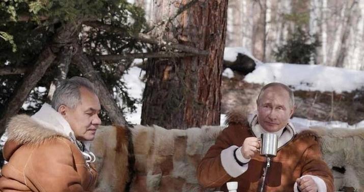 Putinlə Şoyqu Tayqada belə dincəlir -