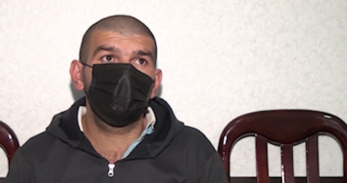 Ağstafa sakini dostu ilə birlikdə bibisinin evini qarət etdi –