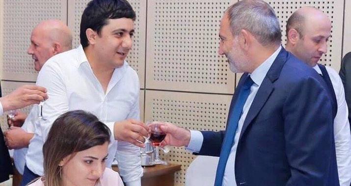 Paşinyanın partiya yoldaşı narkotik istifadə edərkən tutuldu