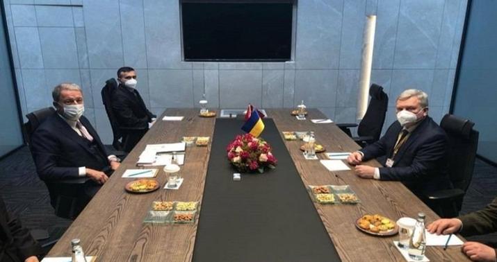 Hulusi Akar Taranla görüşdü