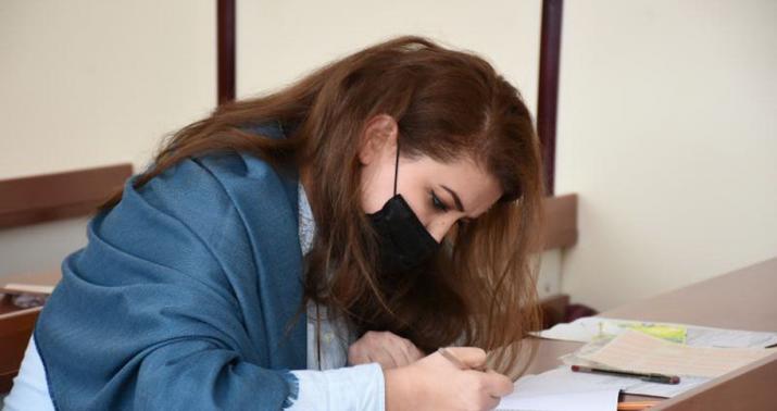 Ali məktəblərə builki tələbə qəbulu qaydaları açıqlandı