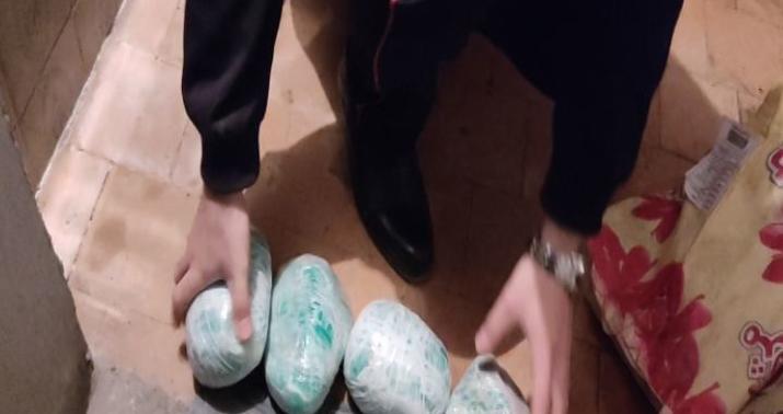 Bakıda avtomobildən 10 kilo narkotik çıxdı –