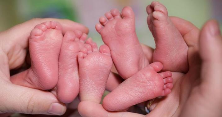 25 yaşlı qadın 9 körpə dünyaya gətirdi: