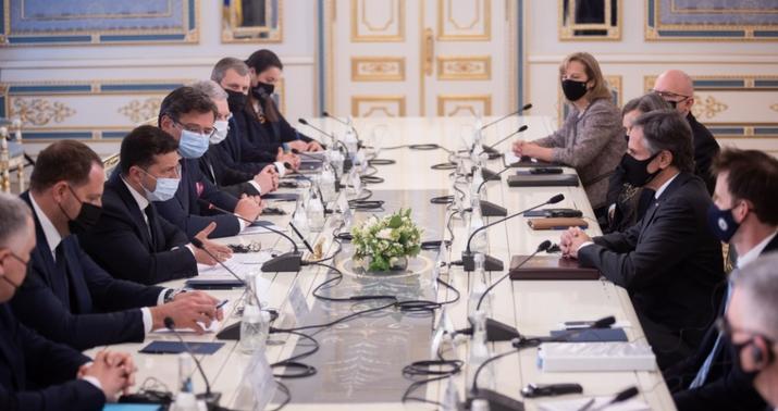 Zelenski ilə Blinken arasında kritik görüş