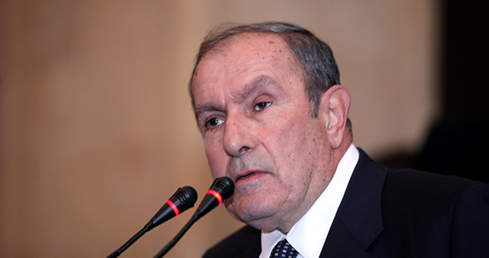 Ter-Petrosyan İrəvanda iclas keçirir -