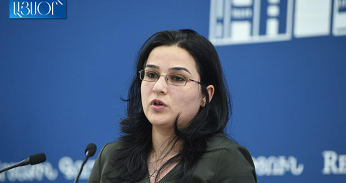 Ermənistanda bir gündə iki istefa –