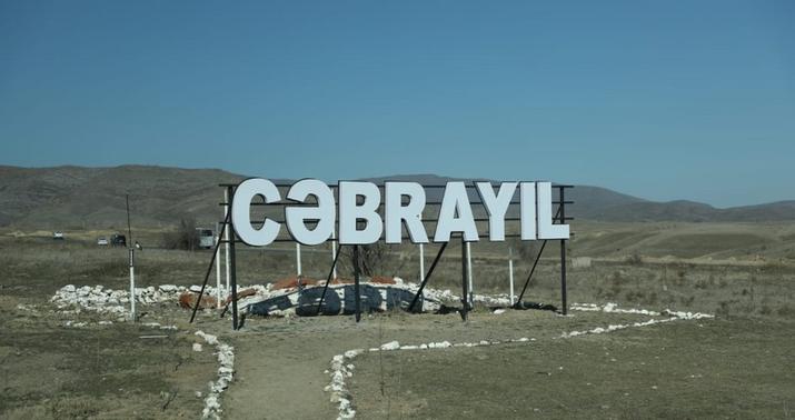 Cəbrayılda piyadanı maşın vuraraq öldürdü