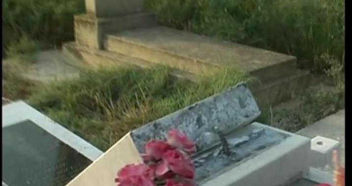 Bakıda qadın qaynının məzarı üzərinə elə sözlər yazdı ki... -